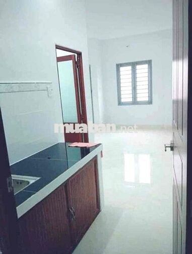 Cho thuê phòng đường CMT8 gần CV Lê Thị Riêng