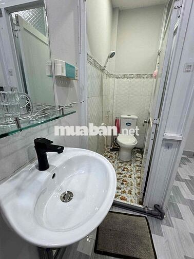 Nhà 3tầng - 4pn - Văn Cao - Nguyễn Sơn - Nhà Mới - 10Tr