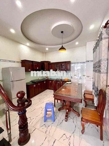 CHO THUÊ NHÀ 2 LẦU 3 P. NGỦ VSIP1
