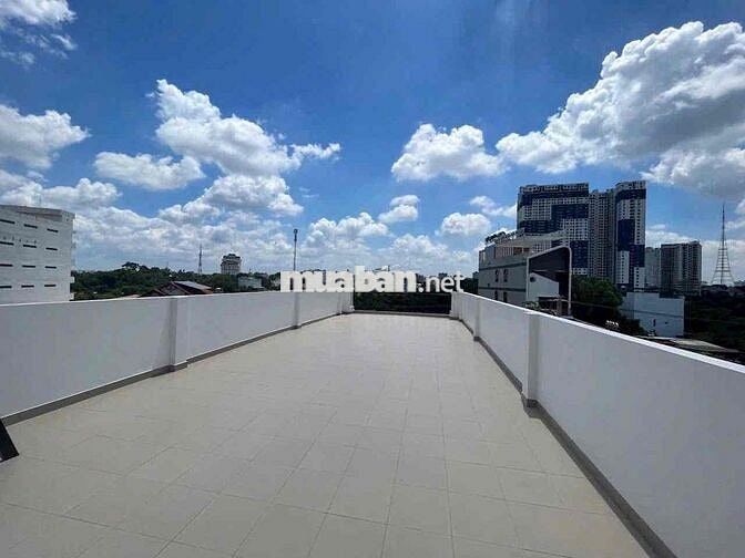 Mặt tiền Cách Mạng Tháng 8. 6x30m. 3 tầng , xây mới