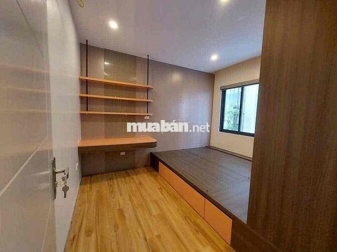 Trương Định 35m dân xây vị trí đẹp cách phố 30m trung tâm cực kì thuân