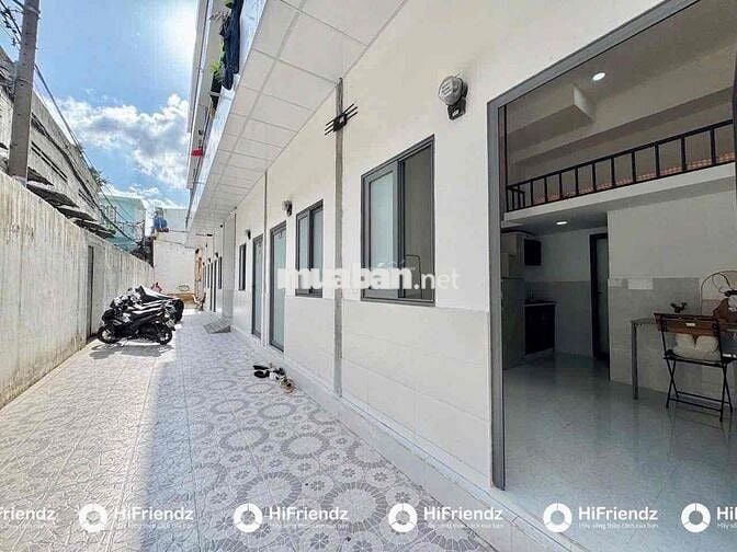 4tr2 ngay luỹ bán bích , 28m2  nhà xe có bảo vệ  , xe điện + thú cưng