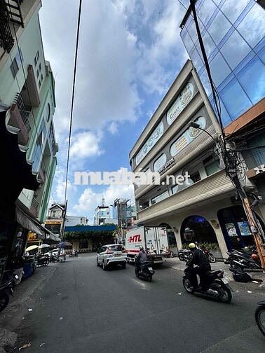Cho thuê phòng 40m2 ngay cạnh Toà nhà Viettel, Hà Đô