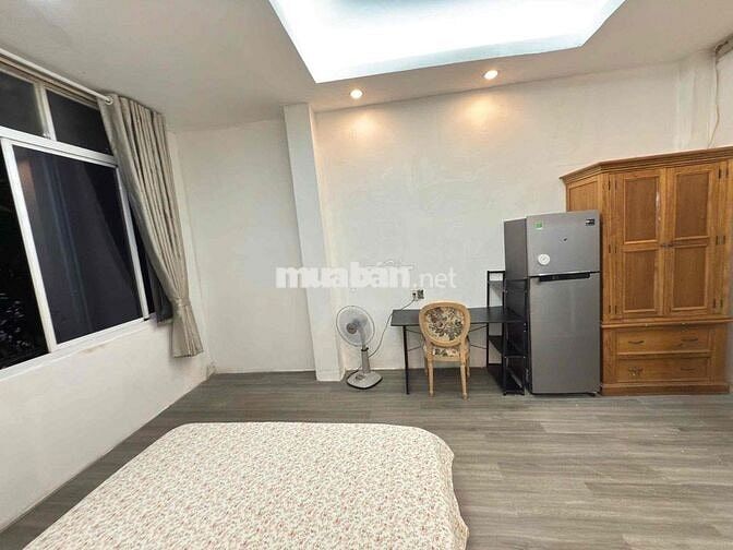 CHO THUÊ CĂN HỘ STUDIO CỬA SỔ TRỜI THOÁNG RỘNG 35m1 NGAY TRUNG TÂM Q3