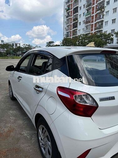 Hyundai i10 2022 màu Trắng