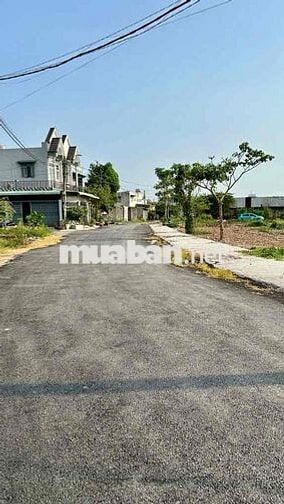 BÁN ĐẤT BÀ ĐIỂM PHAN VĂN HỚN HÓC MÔN GẦN CHỢ 125M CHỈ 3,650 TỶ