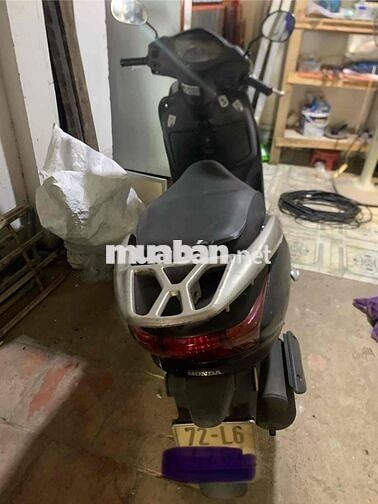 Honda SCR màu Đen