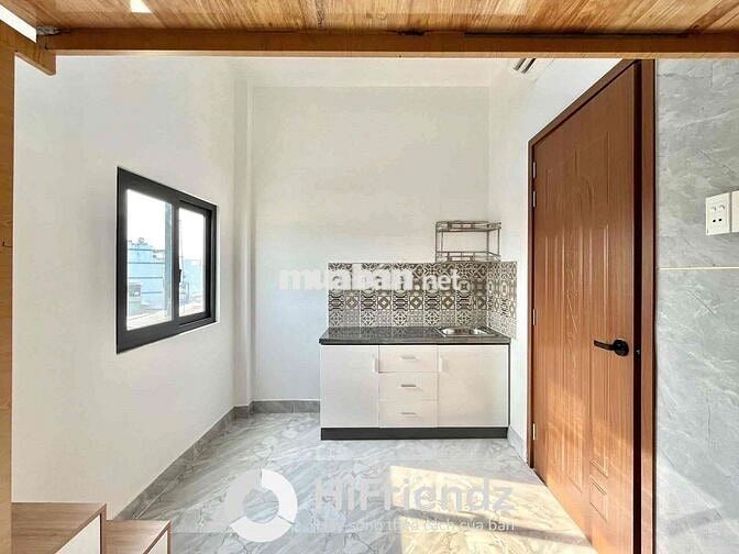 Siêu phẩm Duplex cửa sổ trời thang máy Gần Trung tâm , Sát Q5 Q10