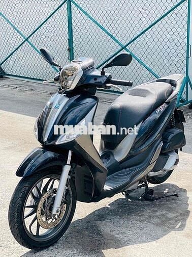 Piaggio Medley S ABS Đen bạc