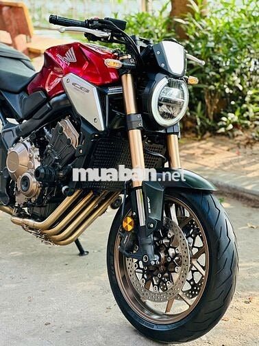 Mạnh Hà Motor bán Honda CB650R 2020 biển HN keng