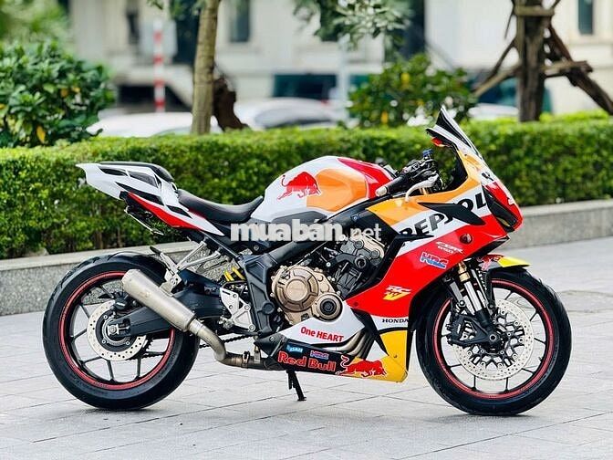 Mạnh Hà Motor bán Honda CBR650R 2021 siêu keng