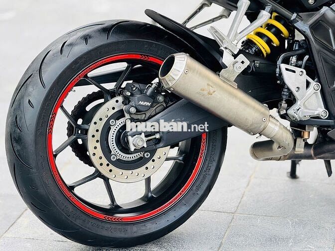 Mạnh Hà Motor bán Honda CBR650R 2021 siêu keng