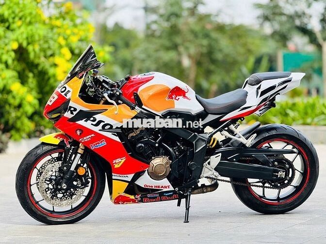 Mạnh Hà Motor bán Honda CBR650R 2021 siêu keng