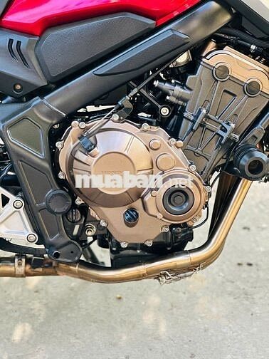 Mạnh Hà Motor bán Honda CB650R 2020 biển HN keng