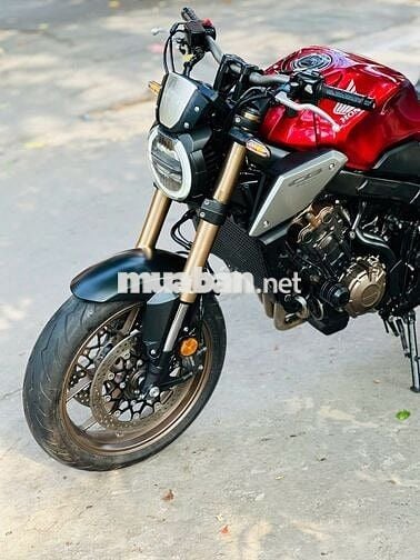 Mạnh Hà Motor bán Honda CB650R 2020 biển HN keng