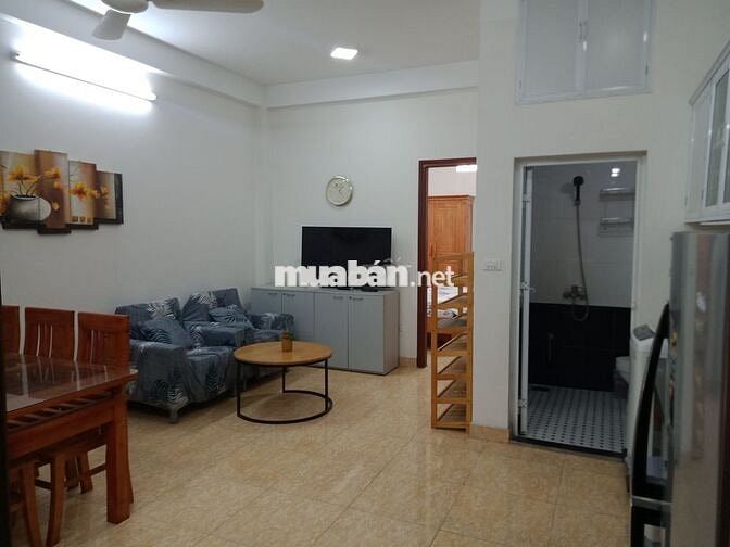 Cho thuê CHDV dt 65m², 2N1K, tại ngõ 141 phố Trích Sài, Tây Hồ, Hà Nội