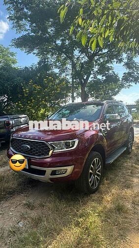 Ford Everest Titanium Đỏ 100.511 km