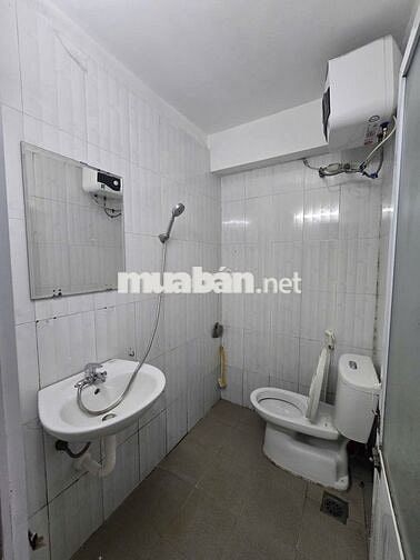 Cho Thuê nhà nguyên căn rộng rãi, đủ đồ