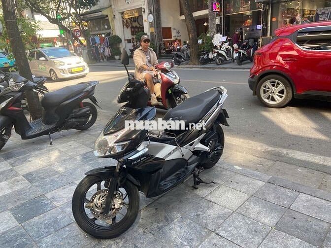 Honda Airblade 110 FI 2010 Đen bạc