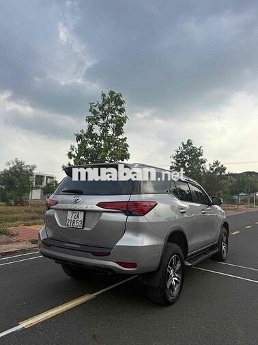 Toyota Fortuner 2017 Bạc 140000 km
