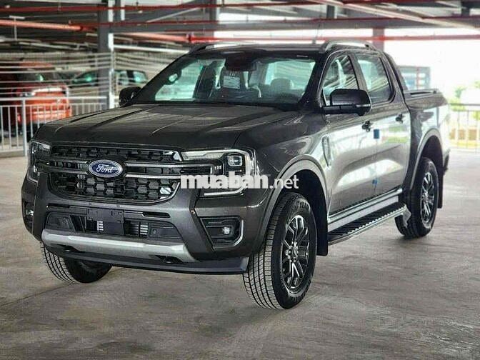 Ford Wildtrak 2026 rẻ hơn xe lướt