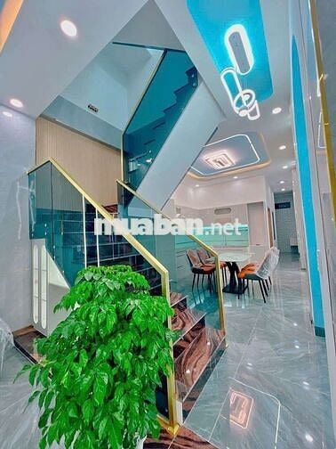 Chủ bán nhà mới . Sổ Hoàn Công