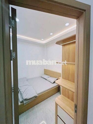 Chỉ: 4Tỷ750 - NHÀ NGAY Chợ Thị Nghè – Sát Q1 Diện tích: 30m2 - Vuông A