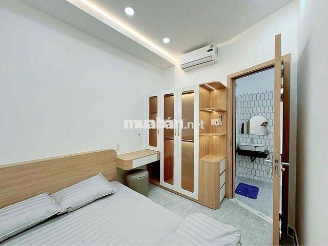 Chỉ: 4Tỷ750 - NHÀ NGAY Chợ Thị Nghè – Sát Q1 Diện tích: 30m2 - Vuông A