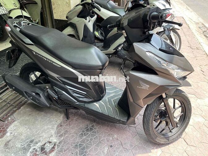 Honda Vario 150 2018 Vàng cát
