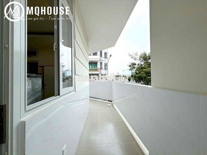 CHO THUÊ CĂN HỘ DẠNG STUDIO NỘI THẤT CAO CẤP NGAY TRUNG TÂM Q7, TDTU