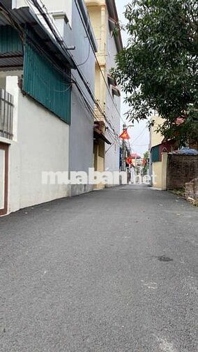 siêu đẳng cấp pro, đất siêu đẹp gần sân bay nội bài. ô tô tránh