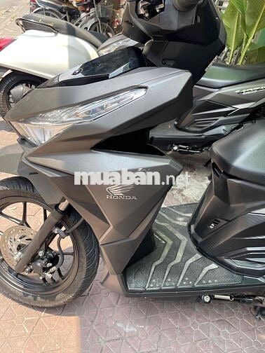 Honda Vario 150 2018 Vàng cát