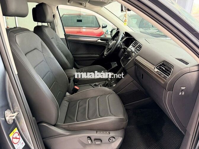 Volkswagen Tiguan 2023 dkld 2025 bảo hành đến 2028
