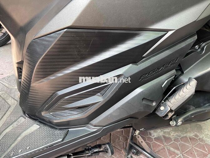Honda Vario 150 2018 Vàng cát