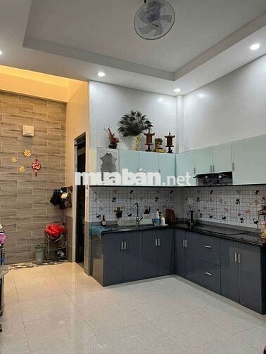 CHO THUÊ NHÀ HẺM XE TẢI – KHU ĐỒNG BỘ DƯƠNG QUẢNG HÀM, P.6, GÒ VẤP