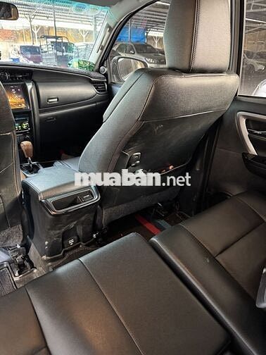 Toyota Fortuner Trắng Ngọc trai 17000 km