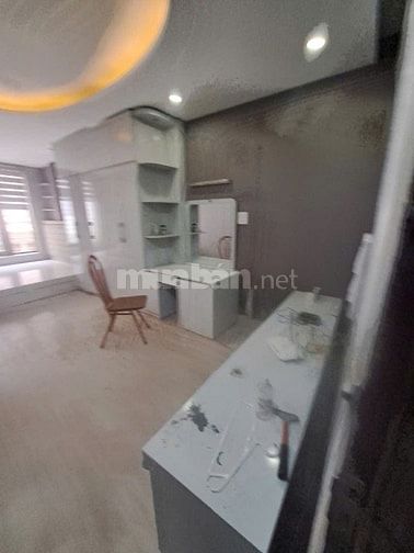 Cho thuê cả nhà 5 tầng mặt ngõ ôtô phố Khương Trung