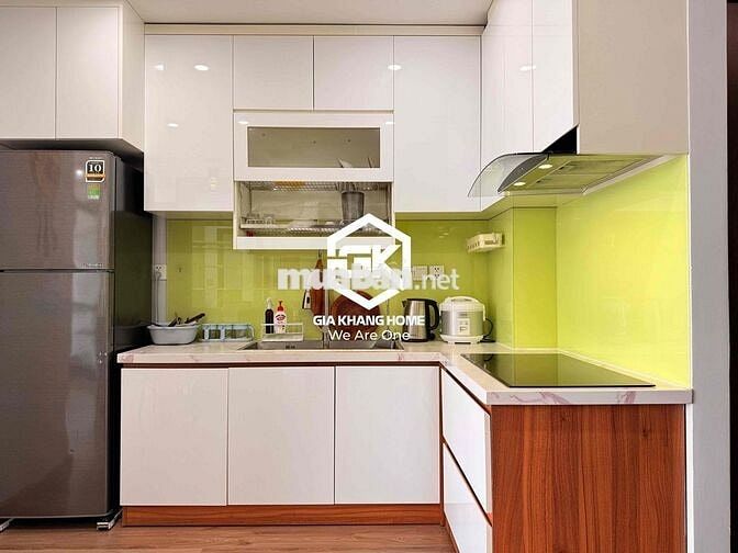 CHO THUÊ DÀI HẠN CĂN HỘ 2 PHÒNG NGỦ TẦNG CAO VIEW XÉO BIỂN TOÀ NHÀ HUD