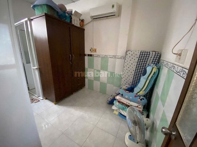 Bán nhà 2 tầng , hẻm xe máy , đường Nguyễn Thị Định 