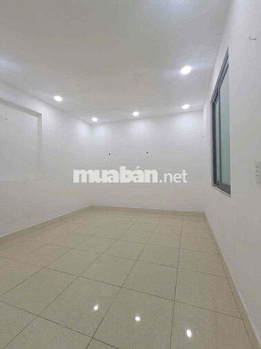 - Cho thuê nhà 1 trệt 1 lầu hẻm 220 Huỳnh Văn Luỹ,Phú Lợi Thủ Dầu Một