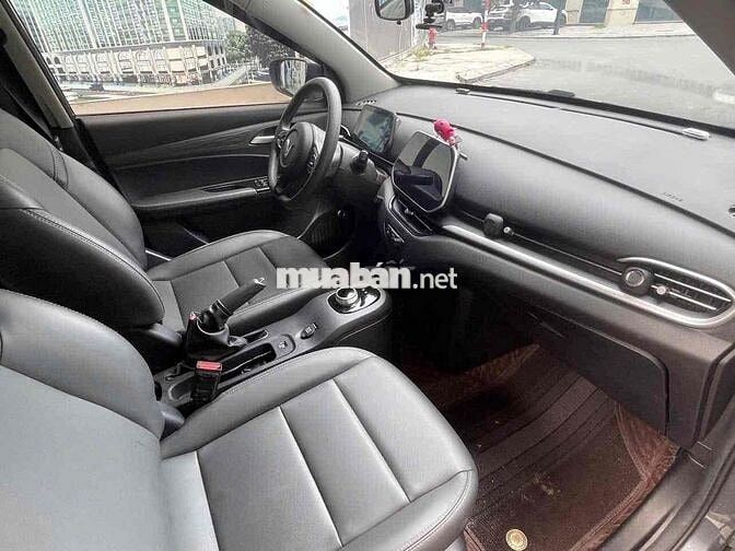 Xe điện VinFast VF5 2025 Xám