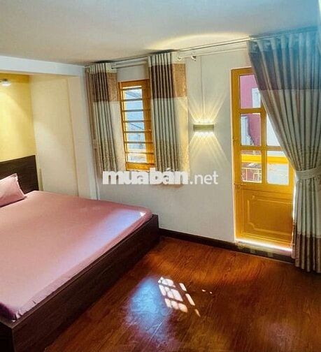 Cho thuê nhà nguyên căn 2 phòng ngủ 1 trệt 1 lầu 
