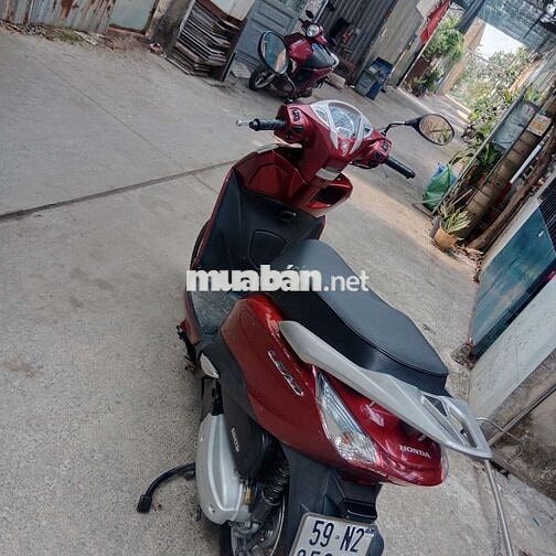 Honda Lead 2017 màu Đỏ chính chủ.