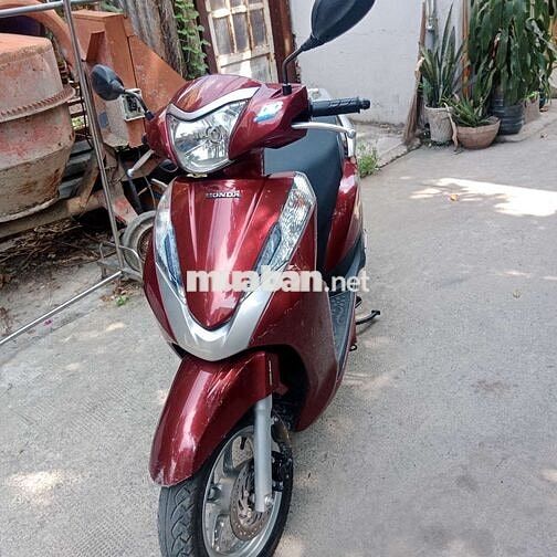 Honda Lead 2017 màu Đỏ chính chủ.