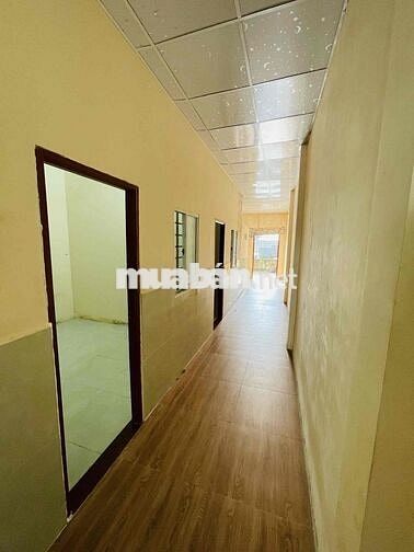 Nhà nguyên căn 4,5x30m 3phòng lộ ô tô Huỳnh Thị Nở Cái Răng