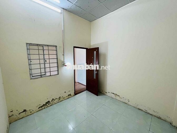 Nhà nguyên căn 4,5x30m 3phòng lộ ô tô Huỳnh Thị Nở Cái Răng