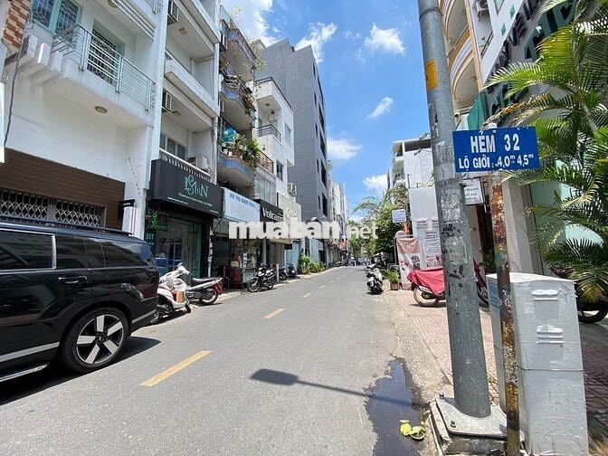 Ngang 8m mặt tiền trung tâm Q1 