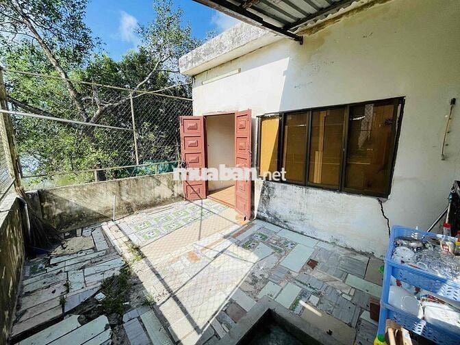 Nhà nguyên căn 4,5x30m 3phòng lộ ô tô Huỳnh Thị Nở Cái Răng