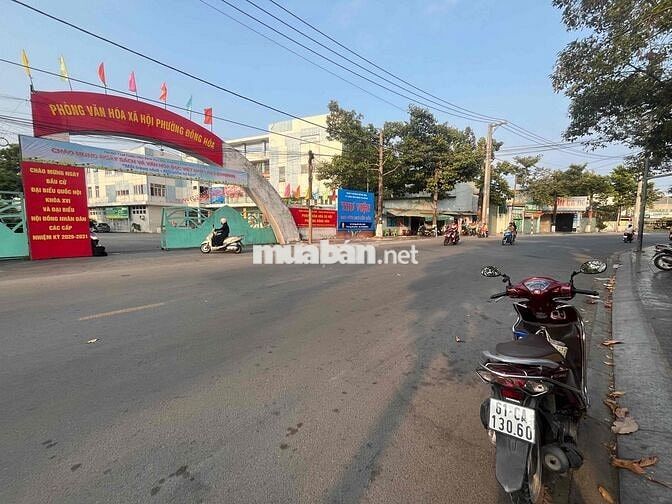 MẶT TIỀN KD NGUYỄN ĐÌNH CHIỂU P.Đông Hoà TPHCM