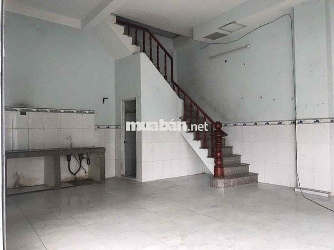 MẶT TIỀN KD NGUYỄN ĐÌNH CHIỂU P.Đông Hoà TPHCM